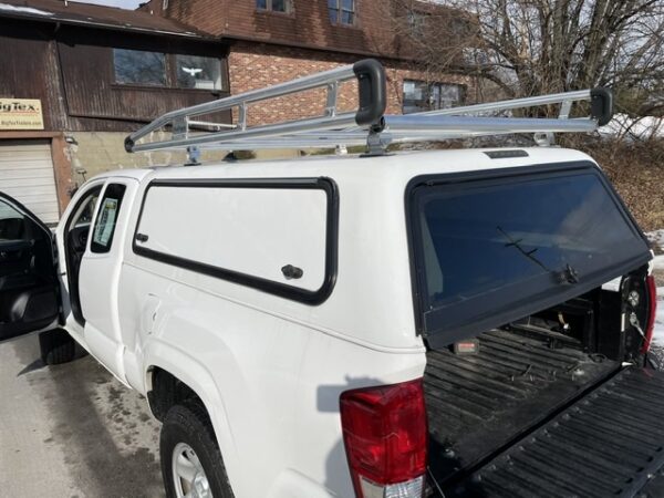 USED ARE CAB HIGH 16 – C TOYOTA TACOMA ALL CABS SB