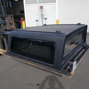 LEER 100XQ 2019+ JEEP GLADIATOR MATTE BLACK
