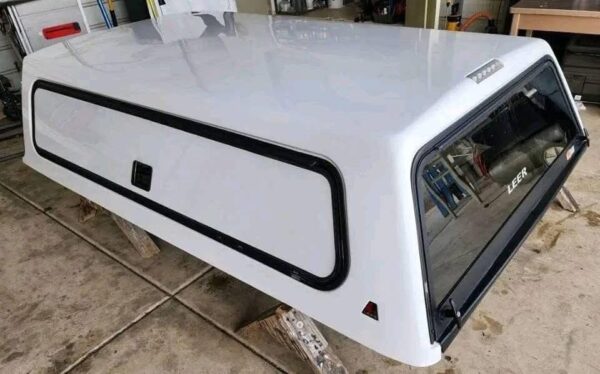 LEER 2009-16 Ford F150 camper shell LONG bed 8' - Image 3