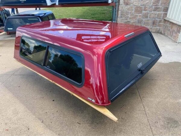 Used ARE V Series Fiberglass Topper FITMENT: 2015 RAM 1500 5.7 ft bed